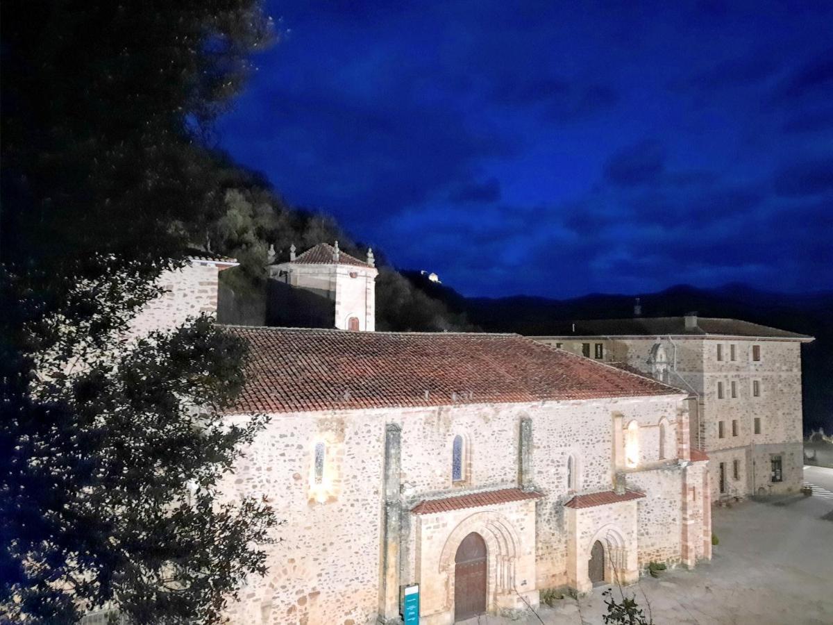 פוטס Hosteria Picos De Europa מראה חיצוני תמונה