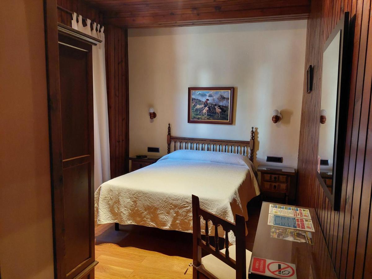 פוטס Hosteria Picos De Europa מראה חיצוני תמונה