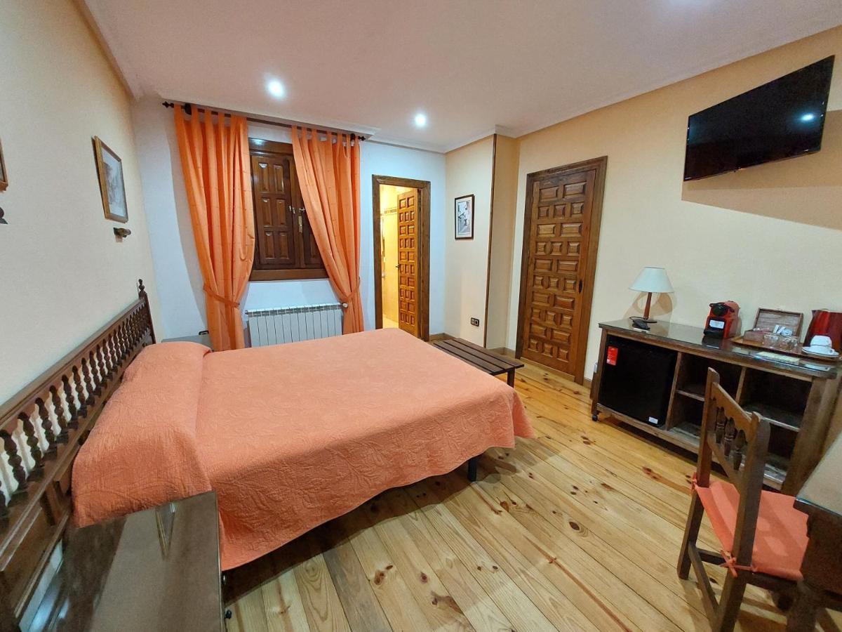 פוטס Hosteria Picos De Europa מראה חיצוני תמונה
