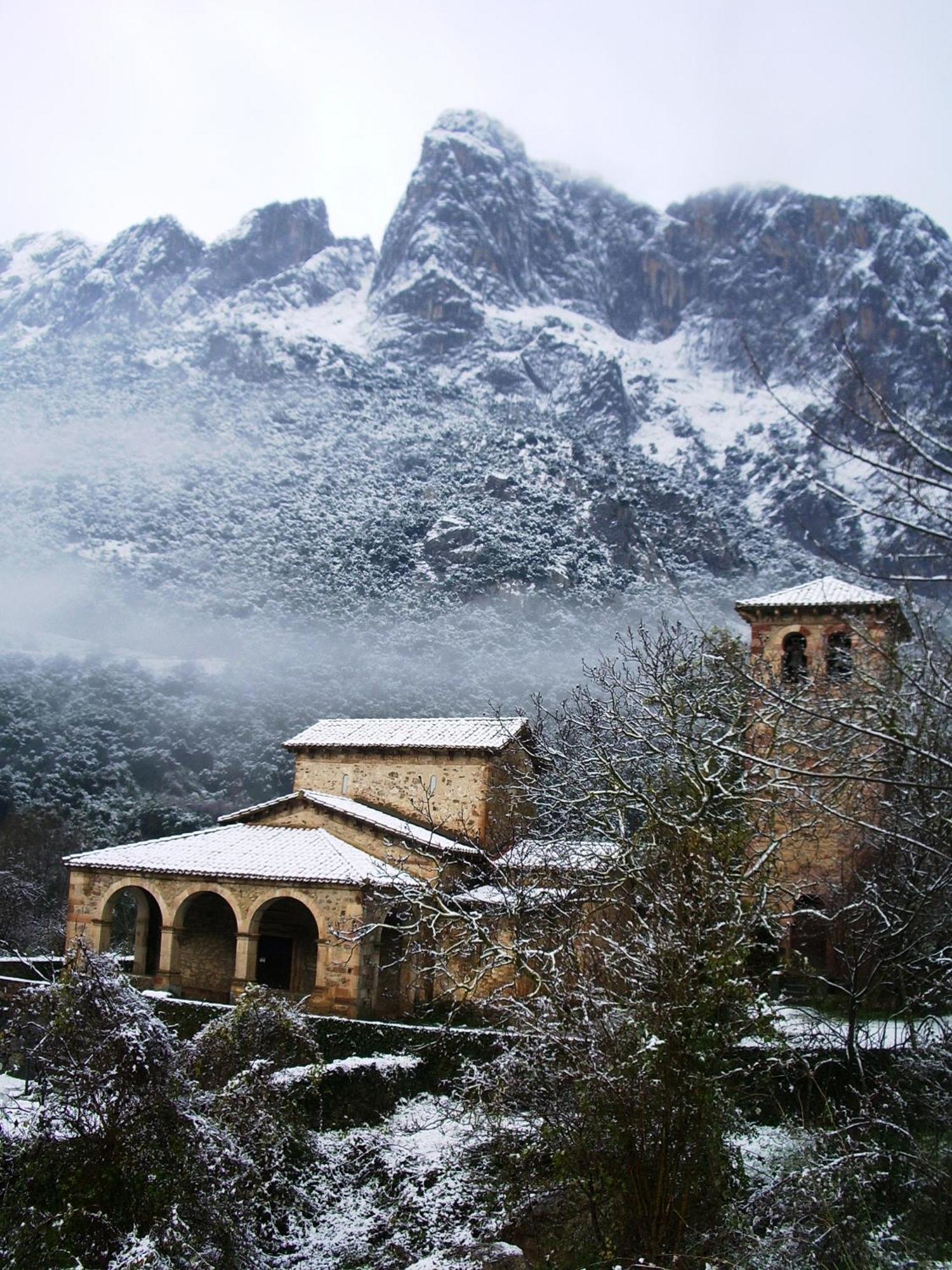 פוטס Hosteria Picos De Europa מראה חיצוני תמונה