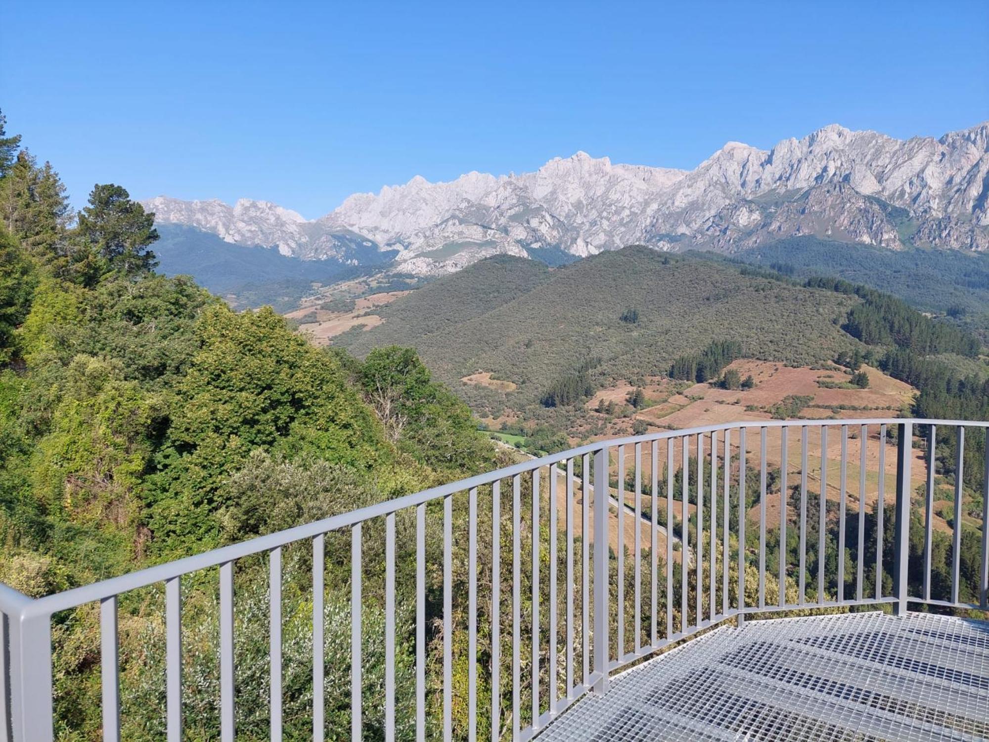 פוטס Hosteria Picos De Europa מראה חיצוני תמונה