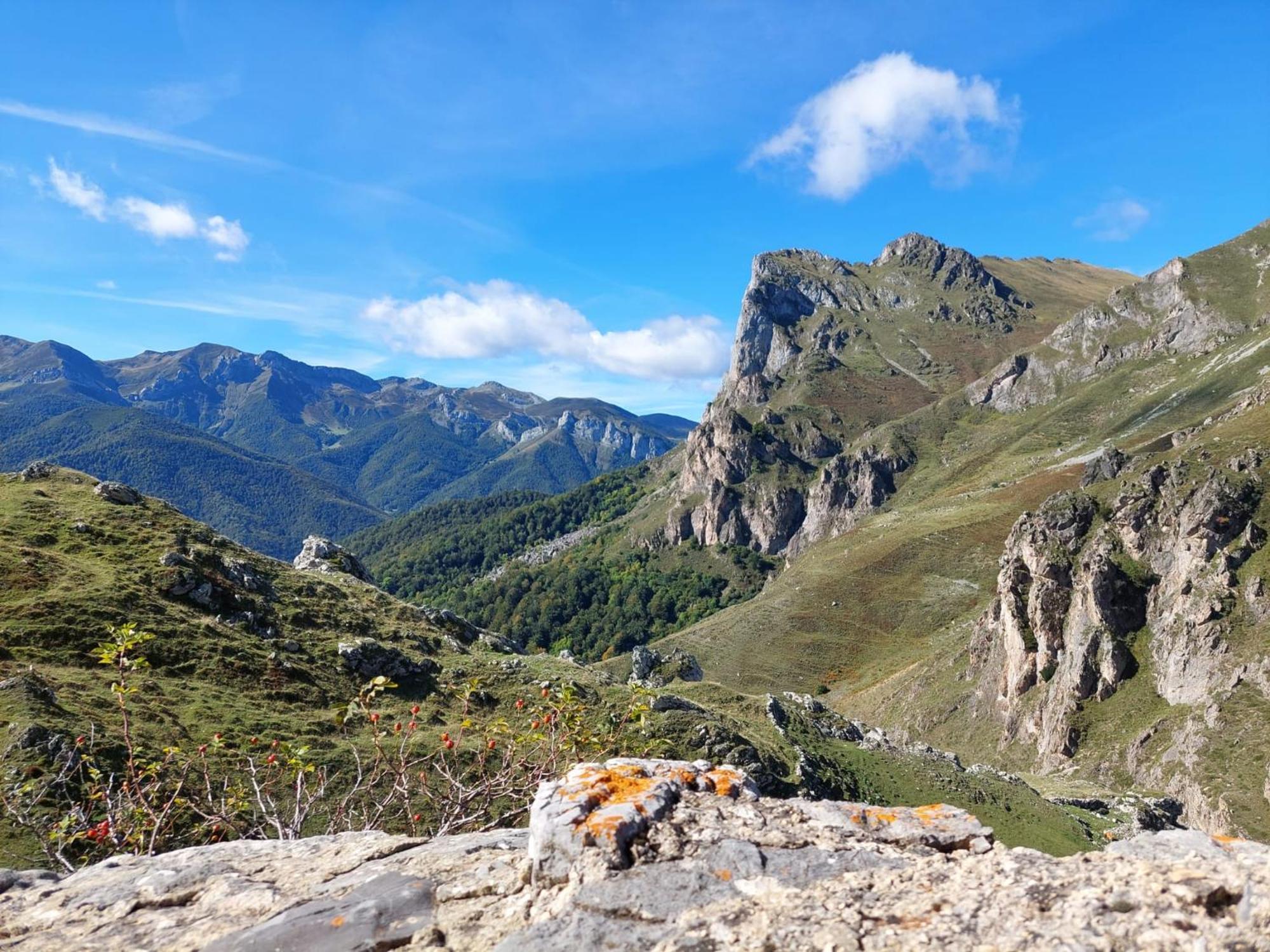 פוטס Hosteria Picos De Europa מראה חיצוני תמונה