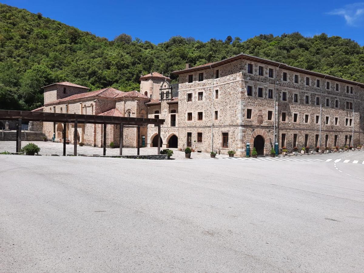 פוטס Hosteria Picos De Europa מראה חיצוני תמונה